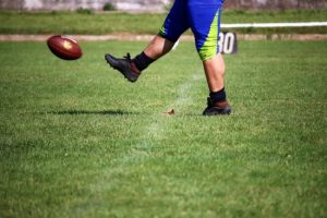 college football kick off