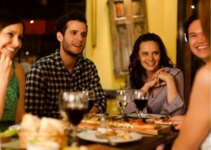 college students in restaurants