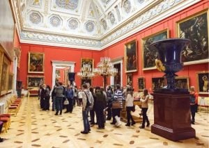 students in museum