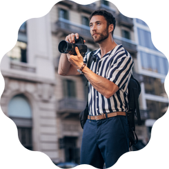 Freelance Photographer - Best College Side Hustles That Pay Good Money