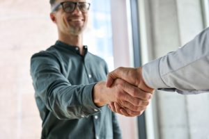 What are the standard admission requirements for a Master's in Organizational Management program?