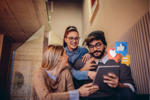 15 Best Degrees for Becoming a Social Media Influencer - Social Media